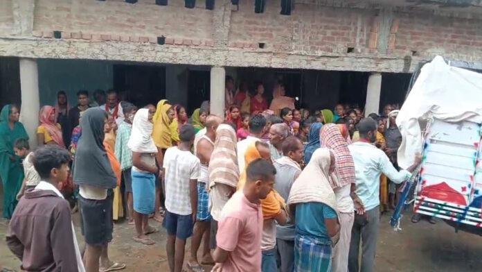 खगड़िया-कन्हौली बहियार में वज्रपात का कहर, पिता-पुत्र समेत 3 की मौत, 4 झुलसे
