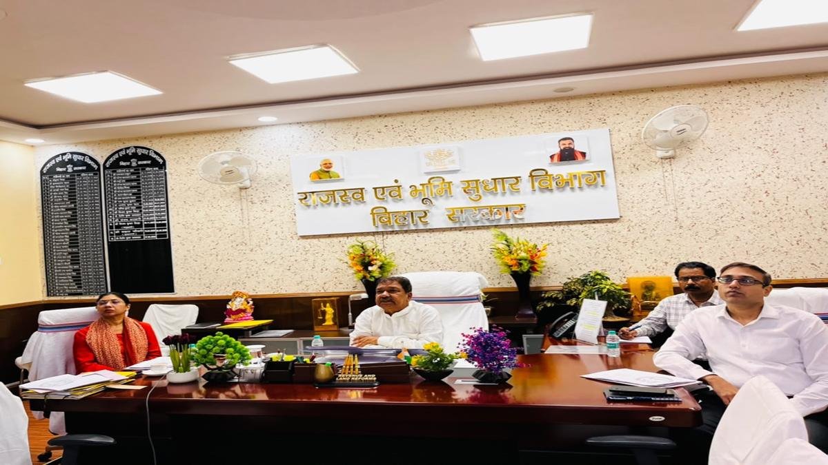 Minister Dr. Dilip Jaiswal 1 22Scope News