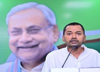 मुजफ्फरपुर अग्निकांड : मंत्री निशांत ने जिला प्रशासन से मांगा घटना का प्रतिवेदन, कहा- दोषियों पर होगी सख्त कार्रवाई