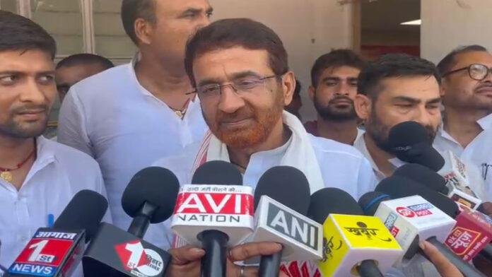 मंत्री संजय सिंह टाइगर ने विपक्ष को दी नसीहत, कहा- अपनी तहजीब सुधारे