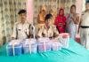 मोतिहारी पुलिस की बड़ी कार्रवाई, नेपाल से लाई गई भारी मात्रा में अफीम, गांजा व चरस के साथ 4 महिलाएं गिरफ्तार मोतिहारी पुलिस की बड़ी कार्रवाई, नेपाल से लाई गई भारी मात्रा में अफीम, गांजा व चरस के साथ 4 महिलाएं गिरफ्तार