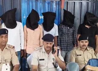 पुलिस ने चलाया विशेष चेकिंग अभियान, 4 लाख के कोडिंग कफ सिरप के साथ 5 गिरफ्तार