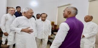4 साल बाद नीतीश कुमार से मिले आरसीपी सिंह, कहा- हमारे नेता थे... हैं और रहेंगे...