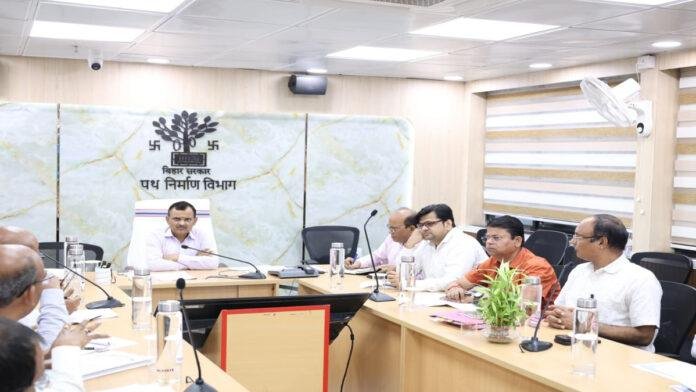 सचिव पंकज कुमार पाल की अध्यक्षता में 60 मीटर से अधिक लंबे 638 पुलों की जांच की समीक्षा, दिए गए कड़े निर्देश