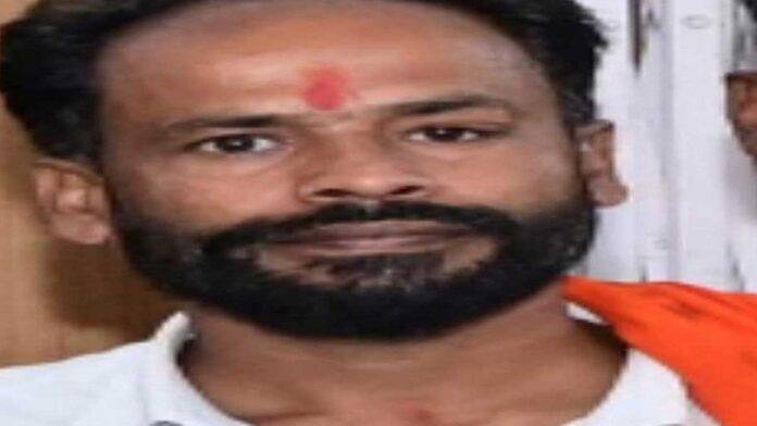Chatra BJP Leader Arrested: चतरा में भाजपा नेता की गिरफ्तारी से मचा हड़कंप, एससी-एसटी एक्ट में हुई कार्रवाई