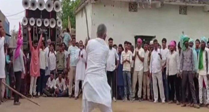 Garhwa News: रंका में श्रद्धा और भाईचारे के साथ निकला मुहर्रम जुलूस, गूंजे 'या हुसैन' के नारे