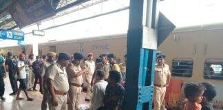 Siwan Railway News: सिवान जंक्शन पर आरपीएफ, जीआरपी और डॉग स्क्वाड ने चलाया संयुक्त चेकिंग अभियान