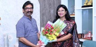 Jharkhand Rajya Sabha Election: हेमंत सोरेन को विधायकों पर भरोसा, रिसॉर्ट राजनीति की जरूरत नहीं: महुआ माजी Jharkhand Rajya Sabha Election: हेमंत सोरेन को विधायकों पर भरोसा, रिसॉर्ट राजनीति की जरूरत नहीं: महुआ माजी