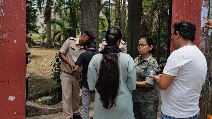 NEET UG 2026 re-exam today: हजारीबाग के 9 परीक्षा केंद्रों के बाहर धारा 163 लागू, सुरक्षा व्यवस्था सख्त