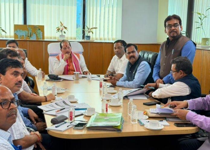 IGIMS Patna Redevelopment: 500 बेड टीचिंग अस्पताल तीन महीने में पूरा करने का निर्देश, स्वास्थ्य सचिव ने किया निरीक्षण