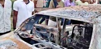 Bodh Gaya Road Accident: डोभी-पटना फोरलेन पर भीषण टक्कर के बाद कार में लगी आग, चार युवकों की मौत Bodh Gaya Road Accident: डोभी-पटना फोरलेन पर भीषण टक्कर के बाद कार में लगी आग, चार युवकों की मौत
