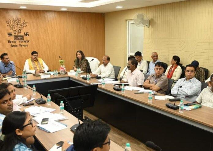 Bihar Education Update: 20 जुलाई तक तैयार होंगे Model School, 8,700 छात्र-शिक्षकों को मिलेगा AI Training