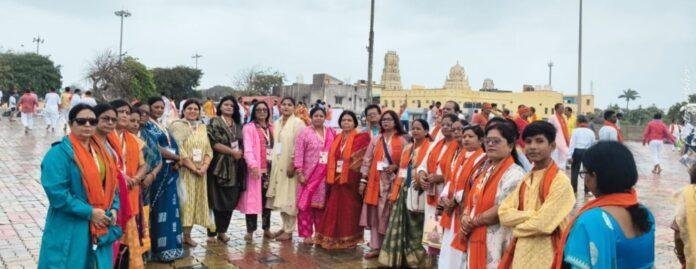 Somnath Yatra: श्रद्धालुओं ने किए ज्योतिर्लिंग के दर्शन, बोले यह जीवन का अविस्मरणीय आध्यात्मिक अनुभव
