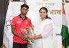 Bihar Sports News: हॉकी स्टार सावन कुमार को खेल मंत्री ने किया सम्मानित, कहा हर प्रतिभा को मिलेगा अवसर