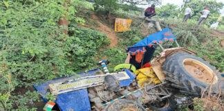 अनियंत्रित होकर चाट में पलट गई ट्रैक्टर, नीचे दबने से चालक की मौत