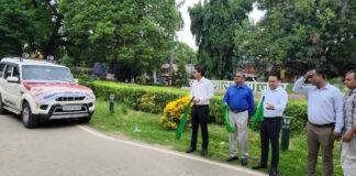 TB मुक्त भारत अभियान को लेकर DM व सिविल सर्जन ने RBSK टीम के दल को हरी झंडी दिखाकर किया रवाना