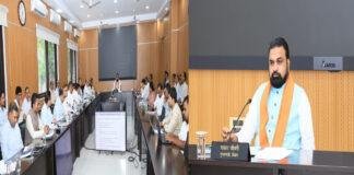 मुख्यमंत्री ने कहा- 'बिहार गति' के अंतर्गत चिन्हित परियोजनाओं की समीक्षा कर समयबद्ध तरीके से करें पूर्ण