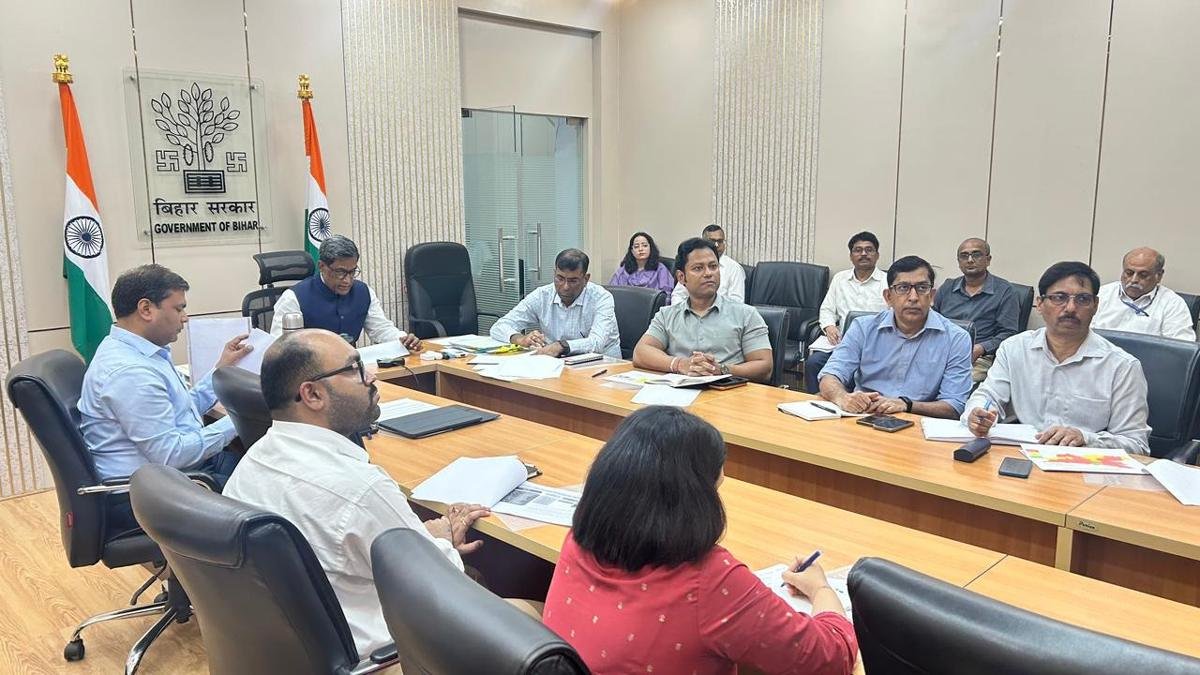 'TB-मुक्त बिहार' के लिए मुख्य सचिव ने दिए निर्देश, 14 अगस्त तक एक करोड़ स्क्रीनिंग का लक्ष्य हासिल करने के लिए 'मिशन मोड' में करें काम | 22Scope News Cabinet Secretariat Department 1 22Scope News