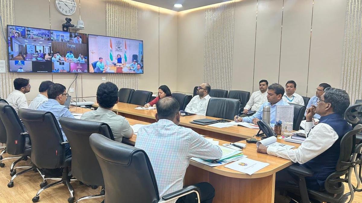 'TB-मुक्त बिहार' के लिए मुख्य सचिव ने दिए निर्देश, 14 अगस्त तक एक करोड़ स्क्रीनिंग का लक्ष्य हासिल करने के लिए 'मिशन मोड' में करें काम | 22Scope News Cabinet Secretariat Department 2 22Scope News