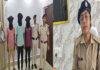 4 बच्चों की मां ने अपनी प्रेमी के साथ मिलकर दिव्यांग पति का गला दबाकर की हत्या, 4 लोग गिरफ्तार 4 बच्चों की मां ने अपनी प्रेमी के साथ मिलकर दिव्यांग पति का गला दबाकर की हत्या, 4 लोग गिरफ्तार