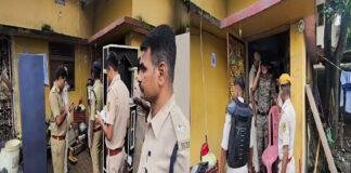 फरार NDPS आरोपी के घर कुर्की, नशे के कारोबार पर पुलिस की सख्त कार्रवाई फरार NDPS आरोपी के घर कुर्की, नशे के कारोबार पर पुलिस की सख्त कार्रवाई