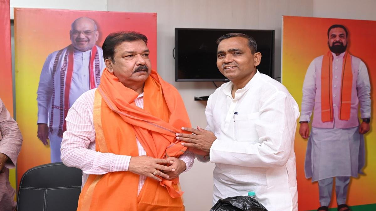 घर बैठे सुनवाई, ऑनलाइन दस्तावेज और पारदर्शी फैसला, बिहार की राजस्व न्याय व्यवस्था का नया अध्याय | 22Scope News Mantri Dilip Jaishwal 3 22Scope News
