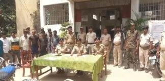 मोतिहारी पुलिस का बड़ा खुलासा, 28 चोरी की बाइक बरामद, 12 आरोपी गिरफ्तार