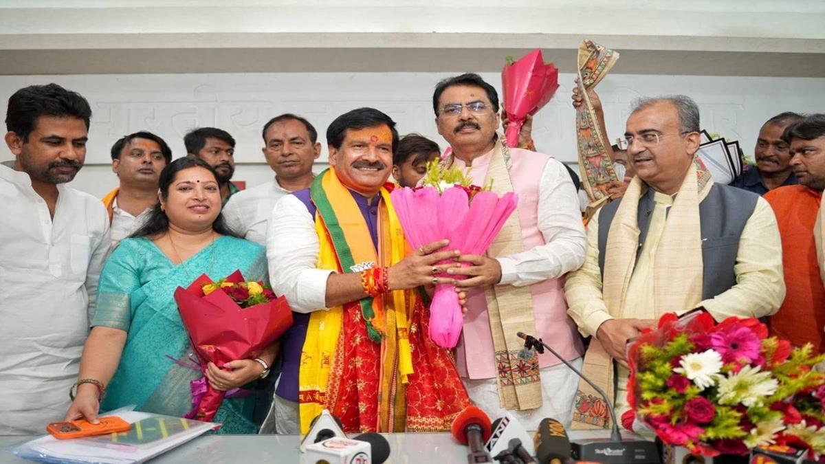 RJD को बड़ा झटका, BJP में शामिल हुए मृत्युंजय तिवारी | 22Scope News Mrityunjay Tiwari 4 22Scope News