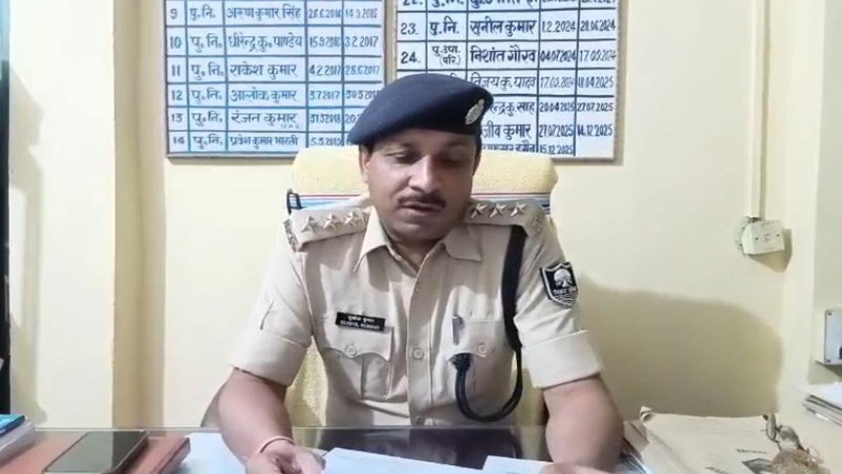 अवैध हथियार के साथ युवक गिरफ्तार, कट्टा-मैगजीन व 5 जिंदा कारतूस बरामद | 22Scope News Naubatpur Police 1 2 22Scope News