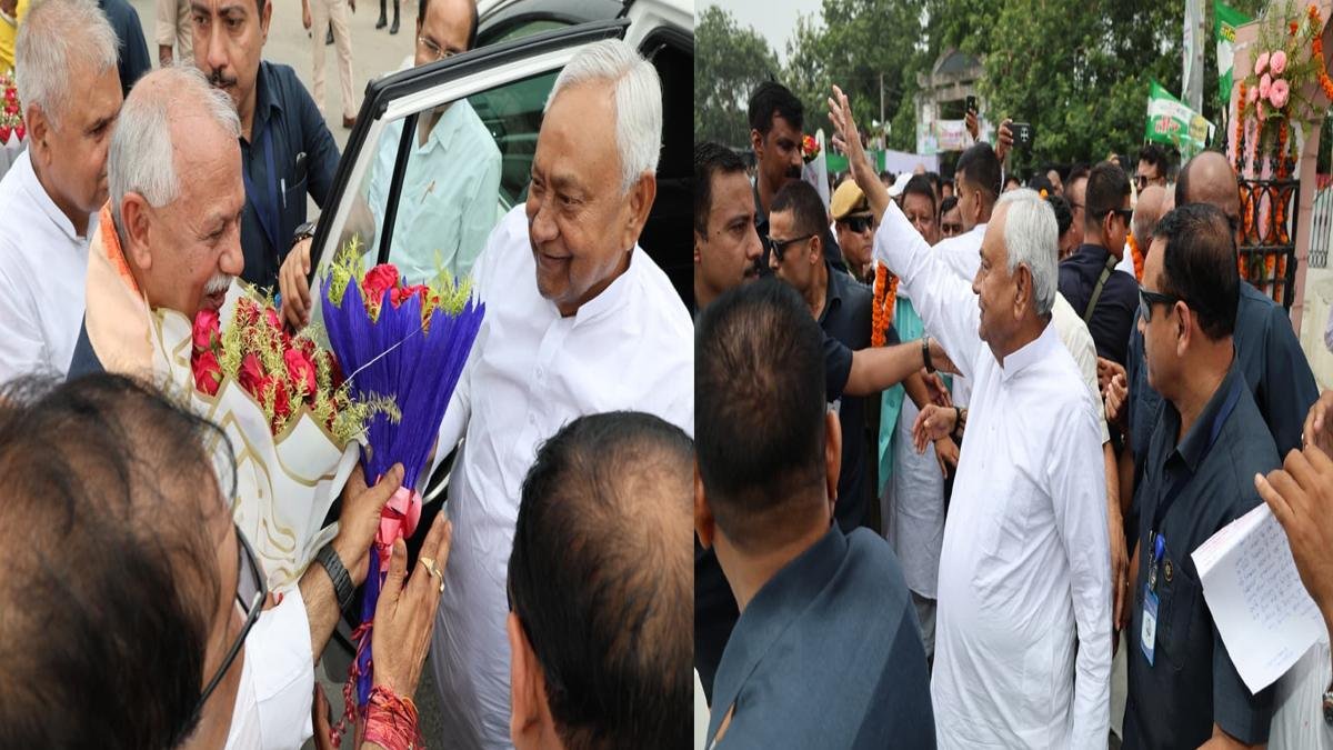 नीतीश कुमार छपरा के जलालपुर पहुंचे, प्रसिद्ध लोकगायक व स्वतंत्रता सेनानी महेंद्र मिश्र की प्रतिमा पर माल्यार्पण कर दी श्रद्धांजलि | 22Scope News Nitish Chapra 4 22Scope News