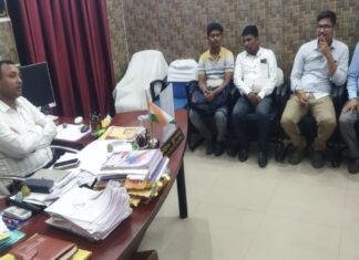 SDO दिलीप कुमार के नेतृत्व में निजी विद्यालयों के प्रधानाध्यापकों के साथ यातायात व्यवस्था को लेकर महत्वपूर्ण बैठक