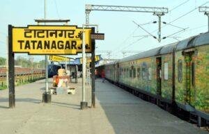 Tatanagar Railway Development: टाटानगर रेलवे के विकास कार्यों की समीक्षा, सांसद विद्युत बरण महतो ने अधिकारियों को दिए निर्देश | 22Scope News Tatanagar Railway Development