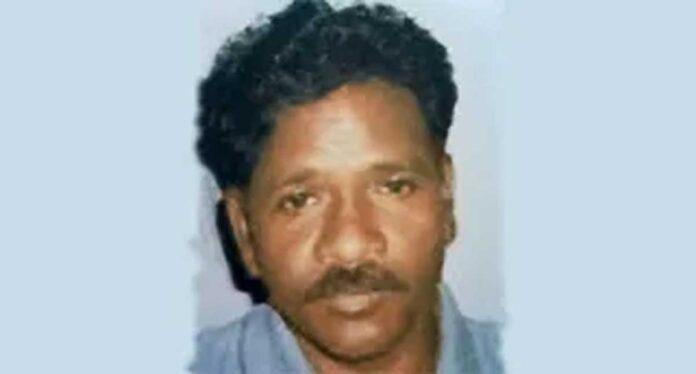 Giridih Naxal Arrest: झारखंड में नक्सलियों को बड़ा झटका! मिसिर बेसरा का करीबी अजय महतो गिरफ्तार