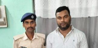 Motihari SDM Posting Fraud: SDM की पोस्टिंग के नाम पर 25 लाख की मांग! STF ने किया कथित मास्टरमाइंड गिरफ्तार Motihari SDM Posting Fraud: SDM की पोस्टिंग के नाम पर 25 लाख की मांग! STF ने किया कथित मास्टरमाइंड गिरफ्तार