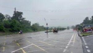 Dhanbad Land Subsidence: धनबाद में NH के पास भू-धंसान, राजगंज-बोकारो मार्ग पर बढ़ा बड़ा खतरा | 22Scope News Dhanbad Land Subsidence: धनबाद में NH के पास भू-धंसान, राजगंज-बोकारो मार्ग पर बढ़ा बड़ा खतरा