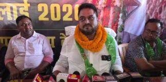 Garhwa News: भवनाथपुर में JMM की अंदरूनी लड़ाई खुलकर आई सामने, 2029 को लेकर बड़ा ऐलान Garhwa News: भवनाथपुर में JMM की अंदरूनी लड़ाई खुलकर आई सामने, 2029 को लेकर बड़ा ऐलान