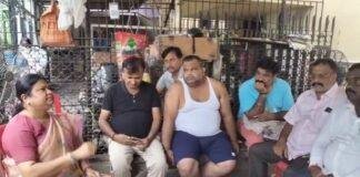 Jamshedpur News: हिमांशु सिंह के परिजनों से मिलीं सीता सोरेन, कानून-व्यवस्था पर उठाए सवाल Jamshedpur News: हिमांशु सिंह के परिजनों से मिलीं सीता सोरेन, कानून-व्यवस्था पर उठाए सवाल