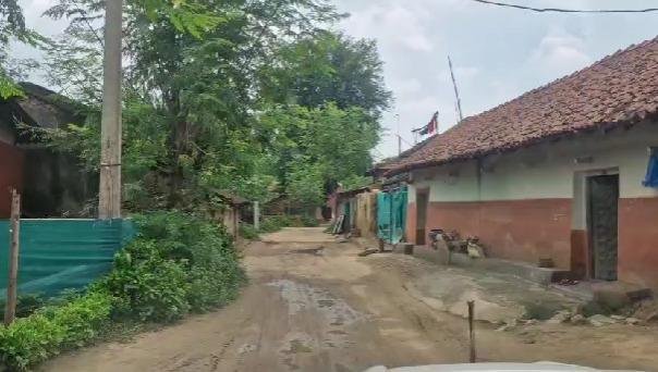 Potka Malaria Camp: मलेरिया के बढ़ते खतरे के बीच पोटका के 20 गांवों में एक साथ लगे स्वास्थ्य शिविर, जानिए क्या है वजह 2 Potka Malaria Camp: मलेरिया के बढ़ते खतरे के बीच पोटका के 20 गांवों में एक साथ लगे स्वास्थ्य शिविर, जानिए क्या है वजह 2