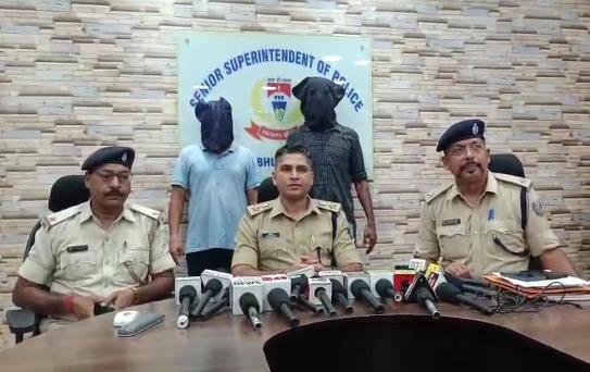 Jamshedpur Kidnapping Case: जमशेदपुर अपहरण कांड में बड़ा खुलासा, लंबा आपराधिक रिकॉर्ड वाला आरोपी गिरफ्तार Jamshedpur Kidnapping Case: जमशेदपुर अपहरण कांड में बड़ा खुलासा, लंबा आपराधिक रिकॉर्ड वाला आरोपी गिरफ्तार
