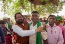 JMM Membership Drive Sariya: शत्रुधन प्रसाद मंडल के नेतृत्व में झामुमो को मिली बड़ी मजबूती, जानिए क्या हुआ सरिया के कार्यक्रम में 2