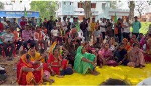 JMM Membership Drive Sariya: शत्रुधन प्रसाद मंडल के नेतृत्व में झामुमो को मिली बड़ी मजबूती, जानिए क्या हुआ सरिया के कार्यक्रम में | 22Scope News JMM Membership Drive Sariya: शत्रुधन प्रसाद मंडल के नेतृत्व में झामुमो को मिली बड़ी मजबूती, जानिए क्या हुआ सरिया के कार्यक्रम में 1