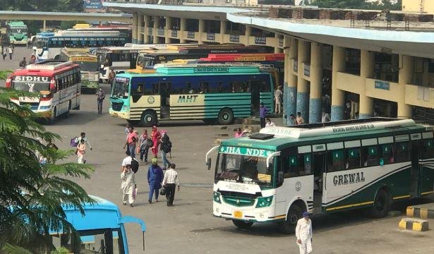 2031 Jharkhand Bus Permit Crisis: 200 से अधिक बसों का Renewal अटका, आंदोलन की चेतावनी