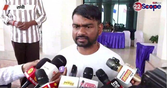 Jharkhand Student Protest:जयराम बिफरे लाठीचार्ज पर बोले, हजार सीटें बिकीं 50 लाख के रेट पर, इसलिए CBI जांच जरूरी