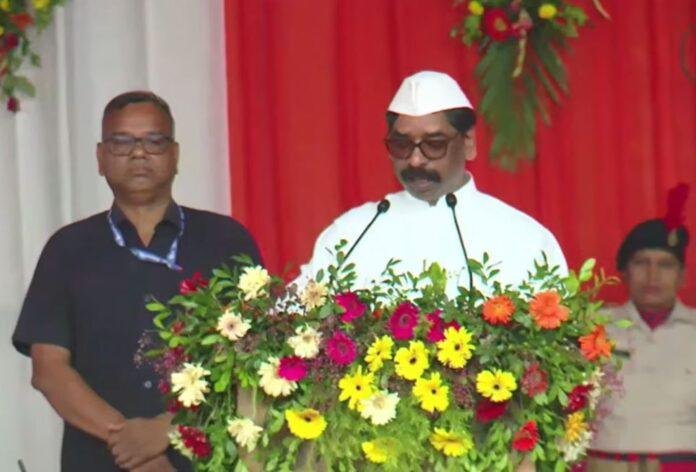 Jharkhand Independence Day: स्वतंत्रता दिवस पर CM का बड़ा ऐलान: झारखंड में परीक्षा व्यवस्था में होंगे व्यापक सुधार, युवाओं को मिलेगा रोजगार का अवसर