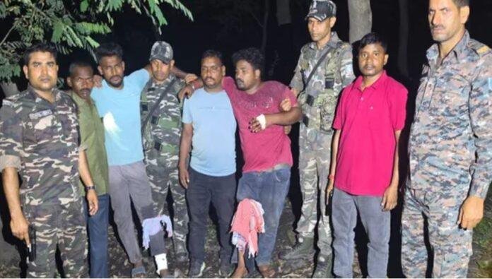 Ramgarh Police Encounter: बड़ी वारदात की साजिश नाकाम, राहुल दुबे गिरोह के दो अपराधियों को लगी गोली