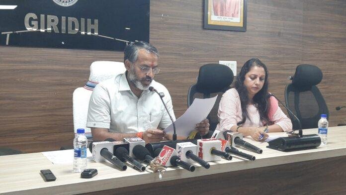 Giridih SIR 2026 Voter List: गिरिडीह में मतदाता सूची पुनरीक्षण शुरू, जानिए कब और कैसे दर्ज होगी दावा-आपत्ति