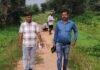 Chumba PCC Road Construction: मुखिया की पहल रंग लाई, उपायुक्त के निर्देश पर चुम्बा में सड़क की मापी शुरू Chumba PCC Road Construction