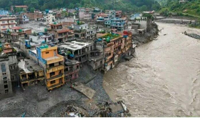 Bihar Flood Alert: 13 जिलों में बाढ़ का संकट गहराया, सोन में छोड़ा गया 5.54 लाख क्यूसेक पानी