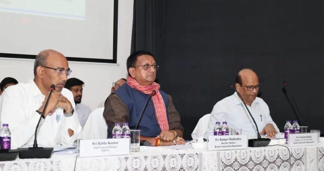 Bihar Road Projects: बिहार में Mega Road Projects की समीक्षा, बिदुपुर 6-लेन गंगा पुल समेत बड़ी परियोजनाओं को समय पर पूरा करने का निर्देश