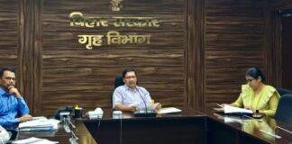 Bihta Airport: विमानों के सुचारू परिचालन में आ रही दिक्कतें जल्द होंगी दूर, अधिकारियों को निर्देश